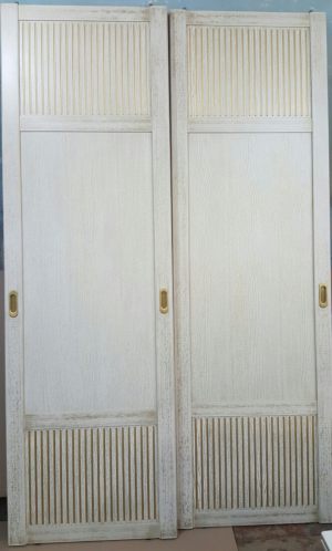 Двери для шкафа купе с фрезеровкой Азов